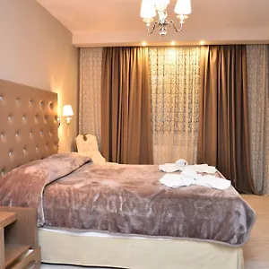 Hotel Konaki, Arnaia